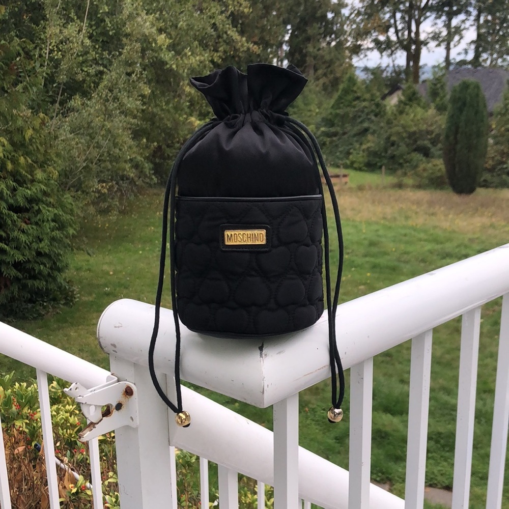 👛 Moschino Bucket Pouch Bag